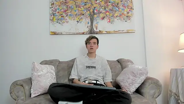 bunny maxi online show from 01/17/25, 12:52