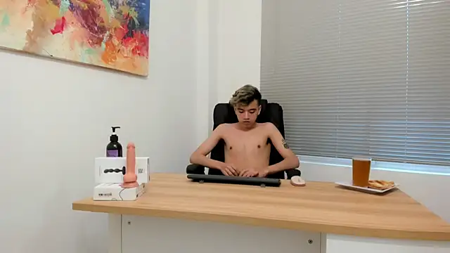 bunny maxi online show from 02/07/25, 03:30