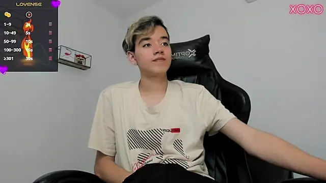 bunny maxi online show from 03/03/25, 03:31