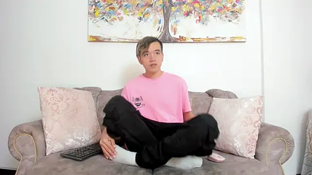 bunny maxi online show from 03/04/25, 12:33