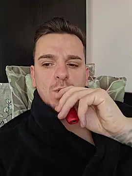 Huge cock22cm online show from 02/11/26, 08:08