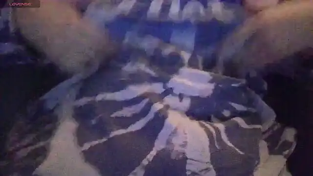 Snapshot of MissKisu chatting on 10/18/25, 07:09 MissKisu online show from 10/18/25, 07:09