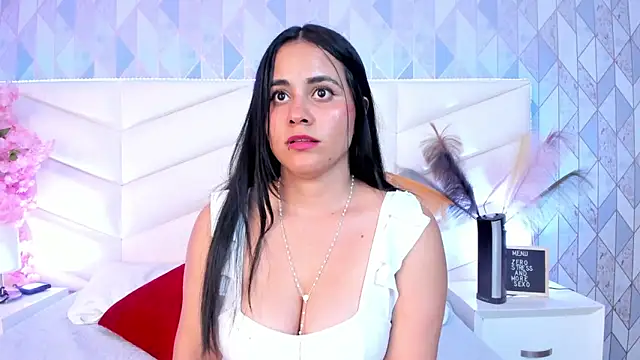 Brenda Garcia online show from 02/10/25, 09:36