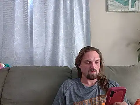 Snapshot of VitaminDrewFl chatting on 02/13/26, 09:33 VitaminDrewFl online show from 02/13/26, 09:33