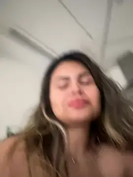 melanny10 online show from 12/08/24, 11:46