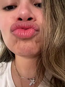 melanny10 online show from 02/28/25, 10:30