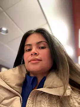 Snapshot of melanny10 chatting on 01/08/26, 12:07 melanny10 online show from 01/08/26, 12:07