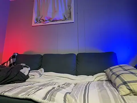 mouser21212 online show from 01/14/25, 04:08