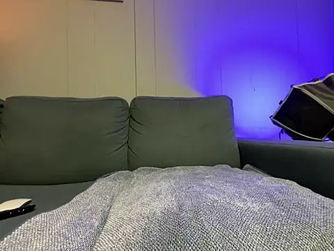 mouser21212 online show from 01/22/25, 08:07