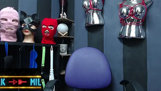 LucyStrike  online show from 12/20/24, 03:58