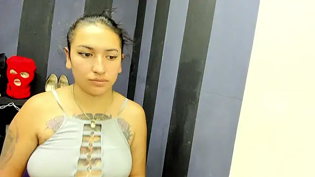 LucyStrike  online show from 01/29/25, 03:12