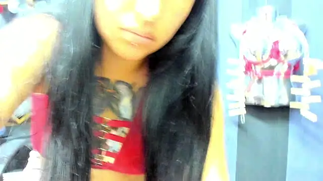 LucyStrike  online show from 02/11/25, 09:03