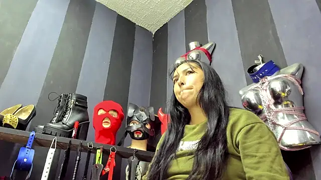 LucyStrike  online show from 02/18/25, 10:47