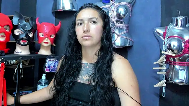 LucyStrike  online show from 02/20/25, 09:53