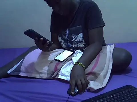Snapshot of tasha-ashah chatting on 04/13/26, 03:56 tasha-ashah online show from 04/13/26, 03:56