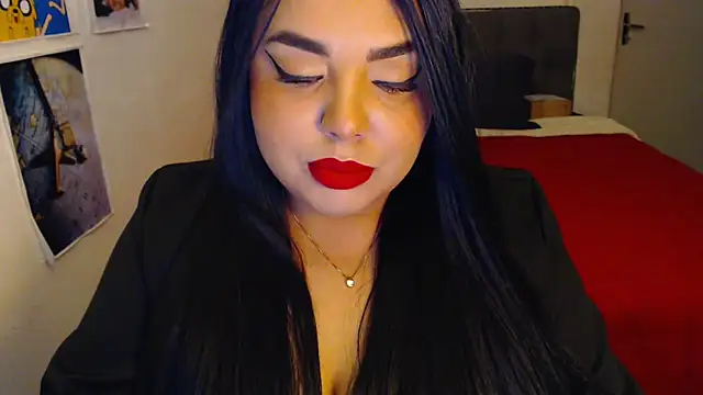 Snapshot of Internacionalist7 chatting on 10/10/25, 08:41 Internacionalist7 online show from 10/10/25, 08:41