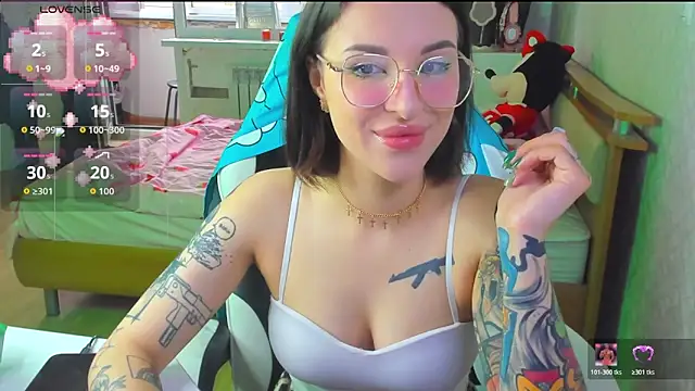 folinskayyya online show from 06/11/26, 02:53