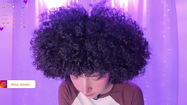 Alice winter  online show from 12/03/24, 08:28