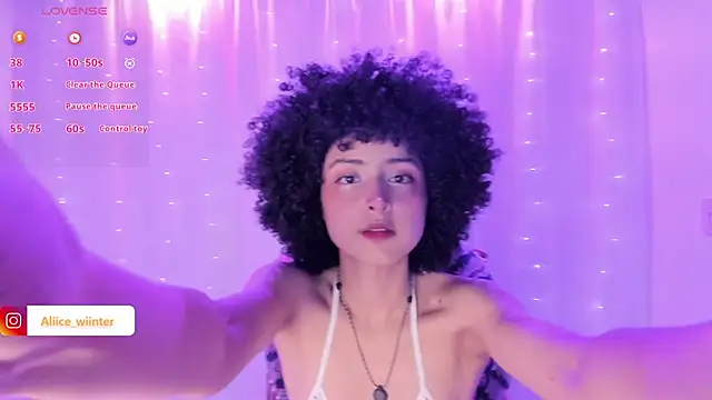 Alice winter  online show from 12/15/24, 09:20