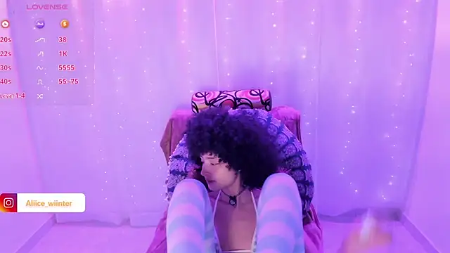 Alice winter  online show from 01/01/25, 07:43