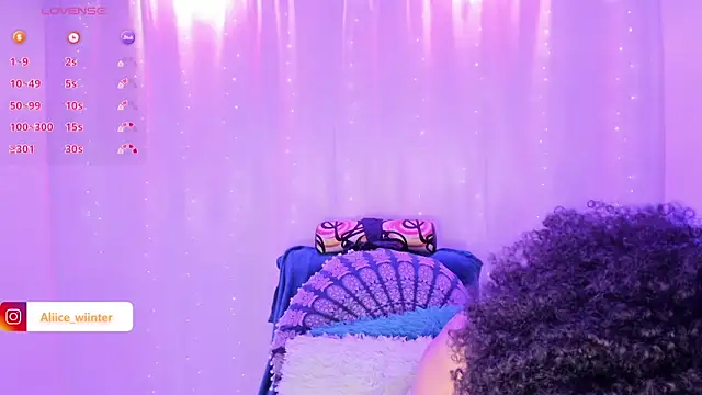 Alice winter  online show from 01/13/25, 03:01