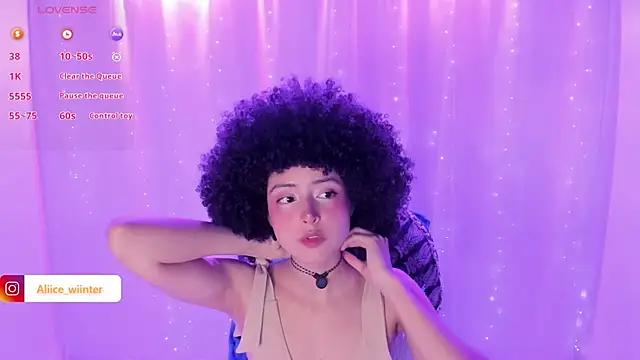 Alice winter  online show from 03/19/25, 07:27