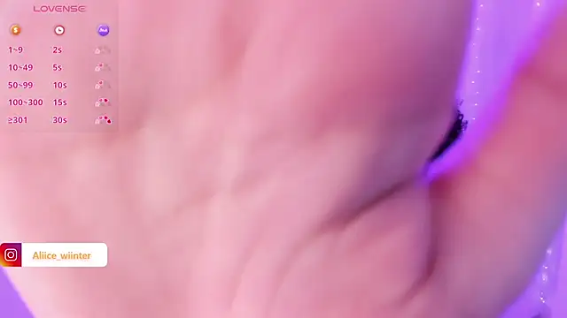 Alice winter  online show from 03/20/25, 07:25