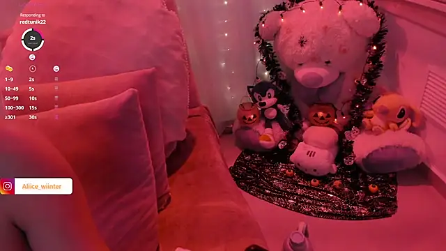 Alice winter  online show from 10/17/25, 06:10