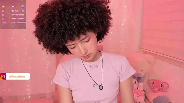 Alice winter  online show from 11/17/25, 06:24