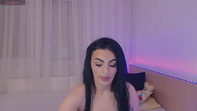 jesselines  online show from 05/17/26, 04:14