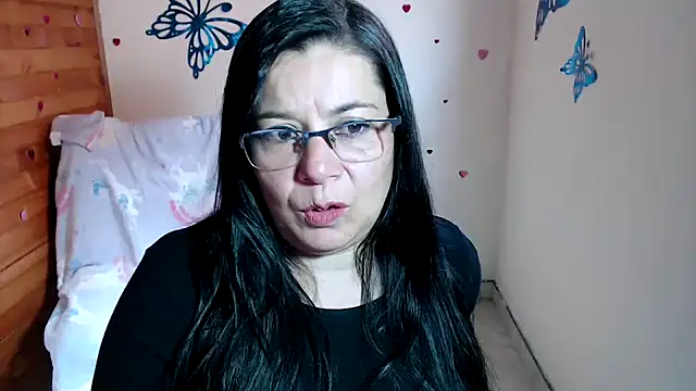 lilisa777 online show from 09/20/25, 05:14