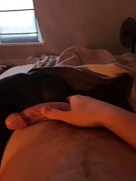 Snapshot of HannesDicks chatting on 01/31/25, 08:22 HannesDicks online show from 01/31/25, 08:22