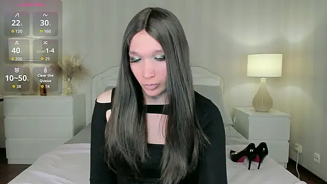 Snapshot of valeriasecret chatting on 03/07/26, 05:04 valeriasecret online show from 03/07/26, 05:04