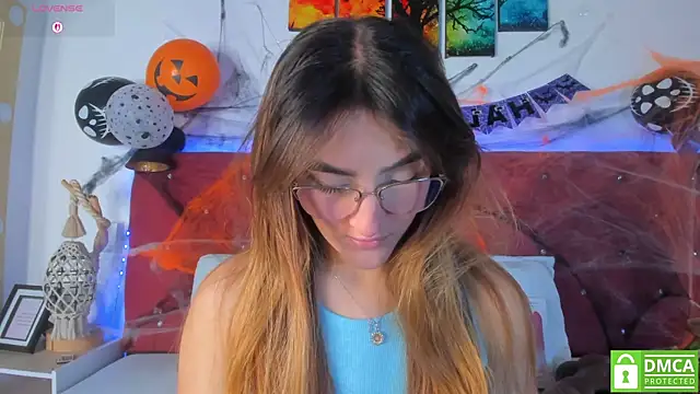 Ruth harvey  online show from 10/24/25, 01:40