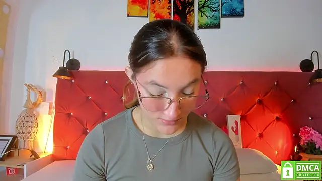 Ruth harvey  online show from 03/03/26, 01:17