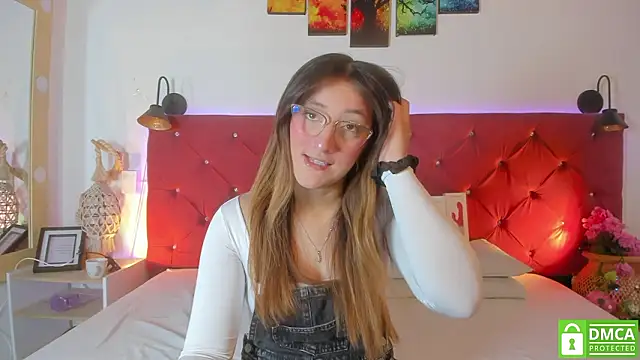 Ruth harvey  online show from 03/18/26, 01:03