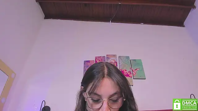 Snapshot of Ruth_harvey_ chatting on 07/28/26, 03:21 Ruth harvey online show from 07/28/26, 03:21