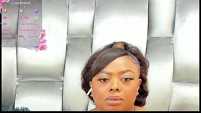 Snapshot of CamilaBenitez chatting on 01/08/26, 02:47 CamilaBenitez online show from 01/08/26, 02:47