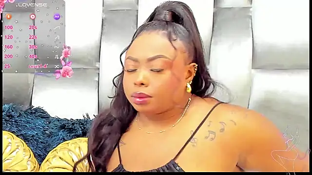 Snapshot of CamilaBenitez chatting on 02/19/26, 02:51 CamilaBenitez online show from 02/19/26, 02:51