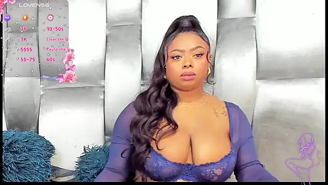 Snapshot of CamilaBenitez chatting on 02/19/26, 11:34 CamilaBenitez online show from 02/19/26, 11:34