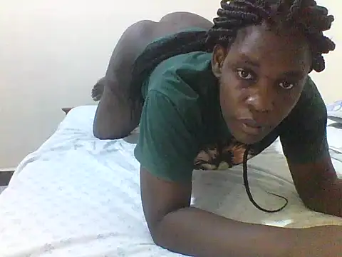 princess-cutie12 online show from 11/12/25, 09:03