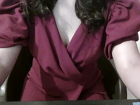 Snapshot of AMBIKA-MISHRA99 chatting on 09/10/25, 04:29 AMBIKA-MISHRA99 online show from 09/10/25, 04:29