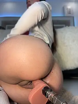 Nicolle foxy online show from 06/22/26, 04:48