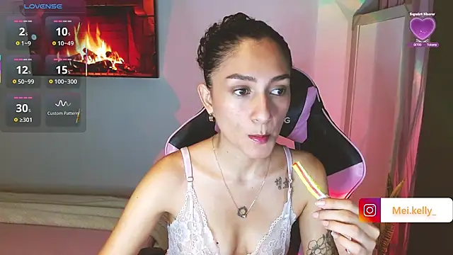 Mei Kelly online show from 09/11/25, 02:22