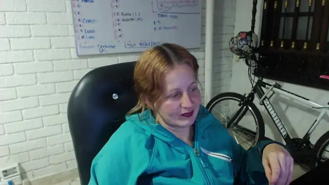 ViioletaMora online show from 02/17/25, 02:42