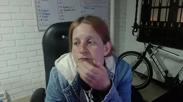 ViioletaMora online show from 02/23/25, 04:07