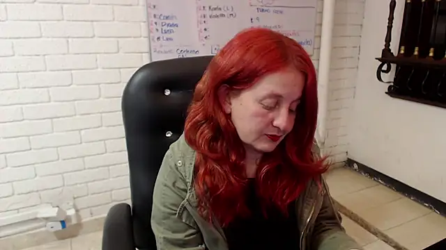 ViioletaMora online show from 03/01/25, 01:18