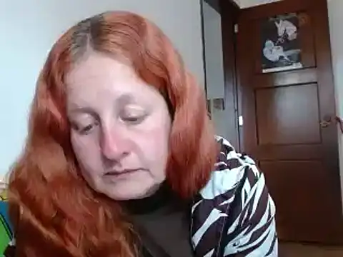 ViioletaMora online show from 10/14/25, 05:47