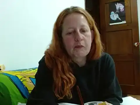 ViioletaMora online show from 11/11/25, 10:43