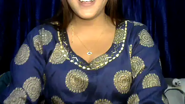 Snapshot of Princess_noorjahan chatting on 11/11/25, 04:51 Princess noorjahan online show from 11/11/25, 04:51
